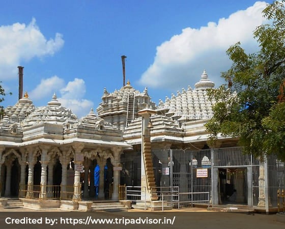 Mahudi Tirth Temple