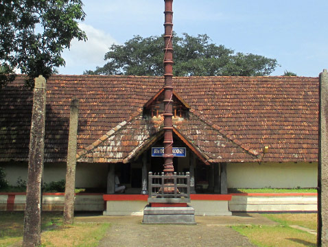 Thrichittatt Maha Vishnu Temple