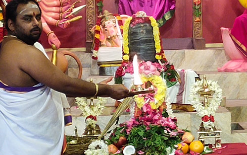 Archana (Pooja) to Narasimha at Thiru Adanur Powerspot