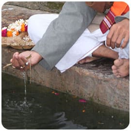 व्यक्तिगत महा तर्पणम (महालया दिवसों के दौरान)