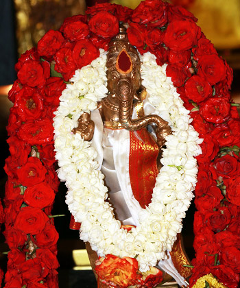 Siddhi and Buddhi Ganapati Homa