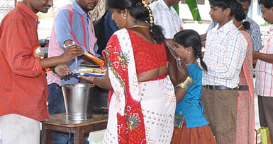 கர்மா கரைந்து போக தானங்கள்
