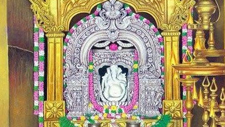Maha-Ganapathy-at-Thiruvalanchuzhi