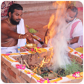2 Priest Individual 18 Tamil Siddhas Homa