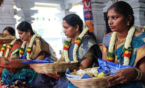 Sumangali Pooja & Donating Sumangali Kit (3 Ladies)