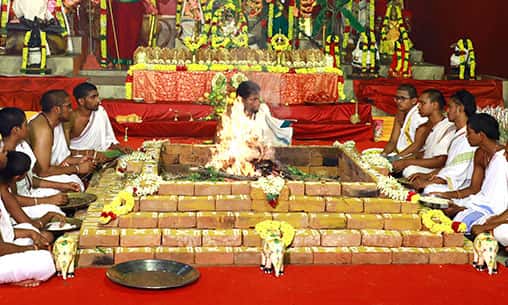 11-Priest Maha Ganapati Gadyam Samputikarana Ganapati Mala Mantra Homa  with Ekadesha Dravyam on Chaturthi Day