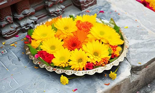 Dwadasakshara Pushpanjali (Sacred Yellow Flowers Offering) to Vishnu 