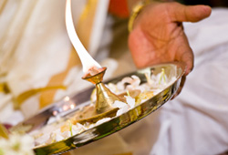 ஆலயத்தில் குங்கும அர்ச்சனை