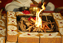 10-Priest Grand Navagraha Homa 
