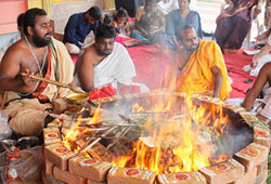 5 Sacred Vedic Hymns Chanting