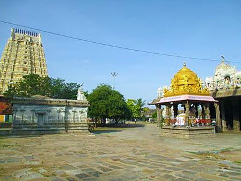 Nilathingal Thundam Perumal Temple