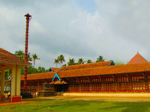 Thirumoozhikkulam Lakshmana Perumal Temple